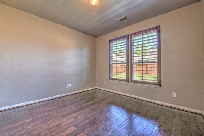 Building Photo - 17106 Tupelo Garden Cir