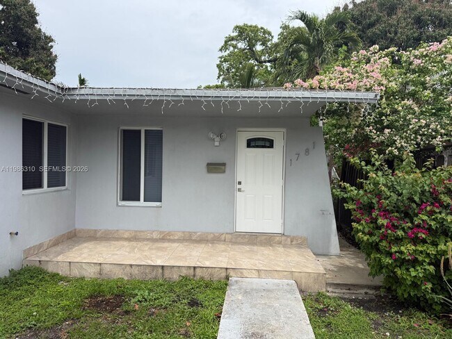 Foto del edificio - 1781 NW 16th St