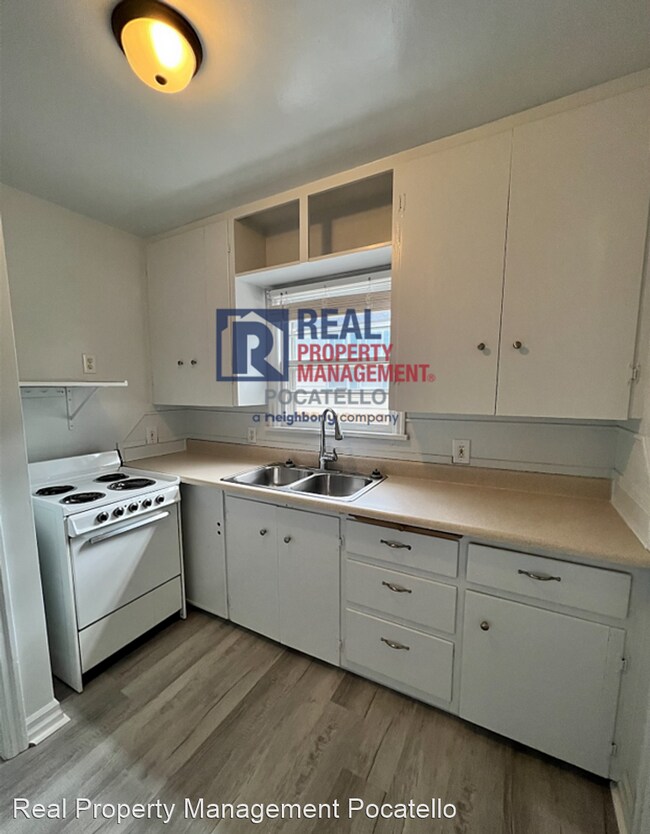 Building Photo - 2 br, 1 bath House - 238 S 8th Ave
