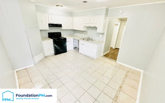 Foto del edificio - 3244 Baskin St