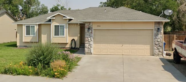 Building Photo - 1740 Peregrine Dr