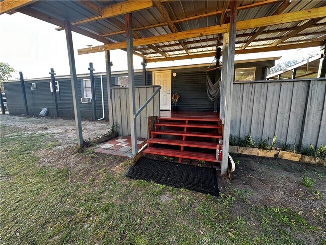 Foto del edificio - 3680 Packard Ave