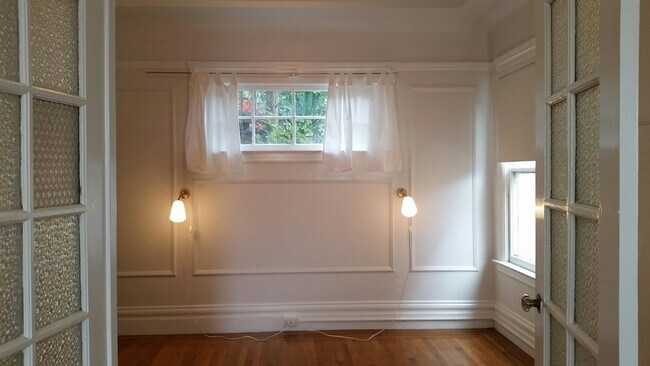 Foto del edificio - Really nice apartment with office space in...