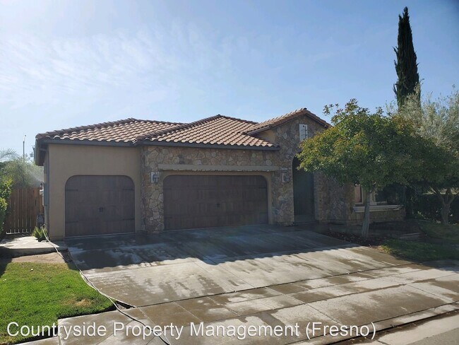 Foto del edificio - 6065 N Sycamore Ave