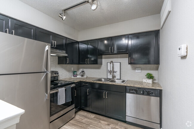 1BR, 1BA-572SF-Kitchen - Terra at Park Row