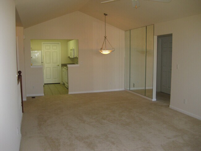 Foto del edificio - 3583 Oakmonte Blvd