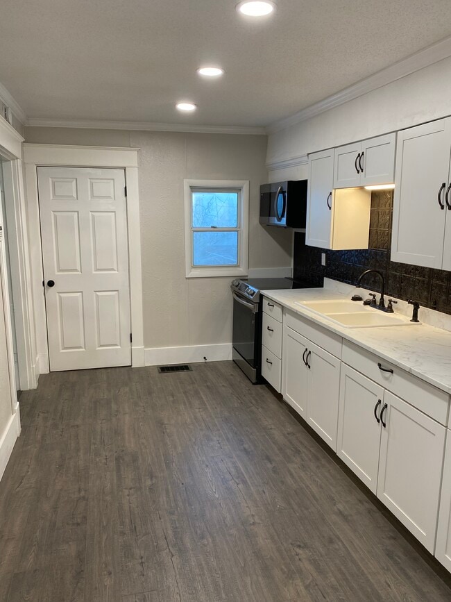 Foto del edificio - 1921 18th St