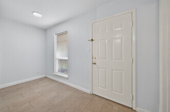 Building Photo - 6201 Ranchester Dr