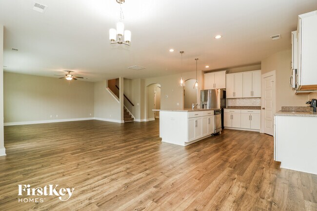 Building Photo - 214 Whirlaway Dr