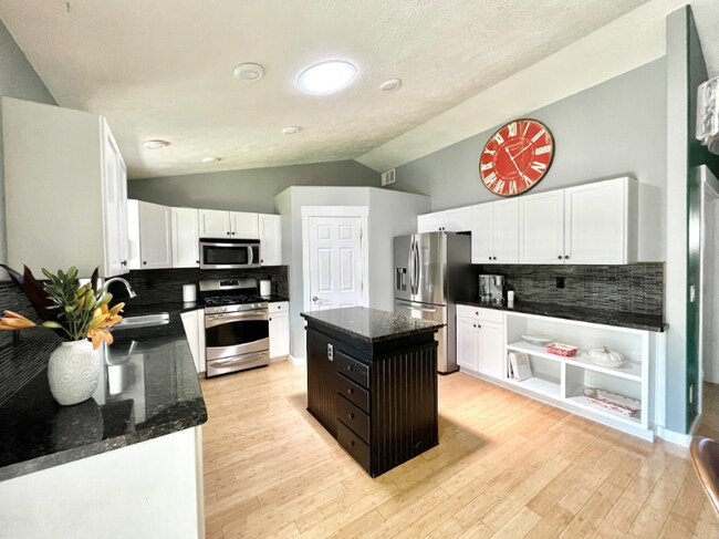 Foto del edificio - 2760 N Bobcat Way