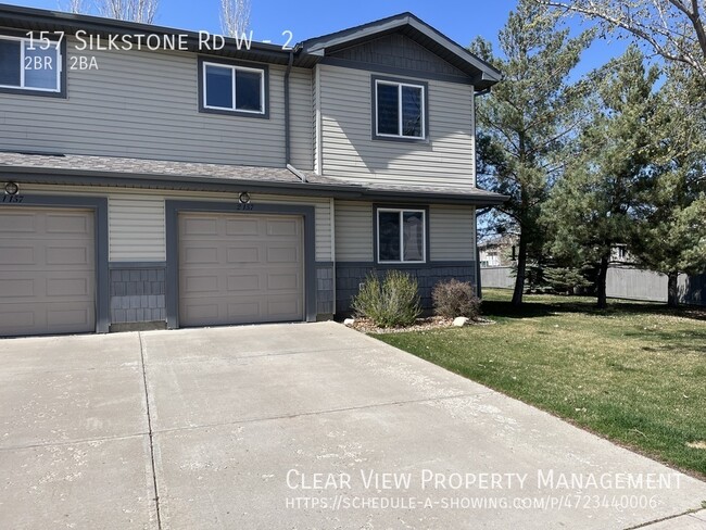 Building Photo - Bright and inviting 2-bedroom, 2-bathroom ...
