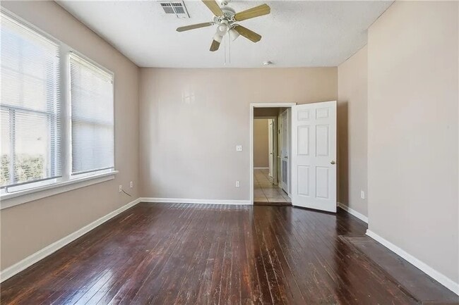 Photo - 3111 General Taylor St House