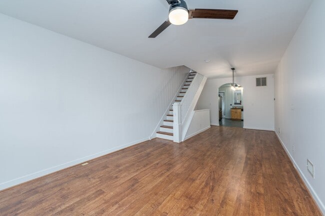 Foto del edificio - 5 N Linwood Ave