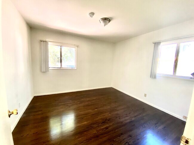 Bedroom - 502 Midvale Ave