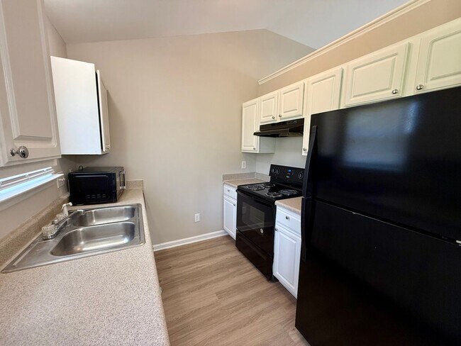 Building Photo - 2339 Buttonbush Ct