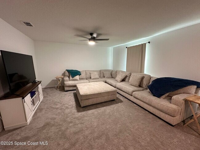 Foto del edificio - 510 Breakwater St SE