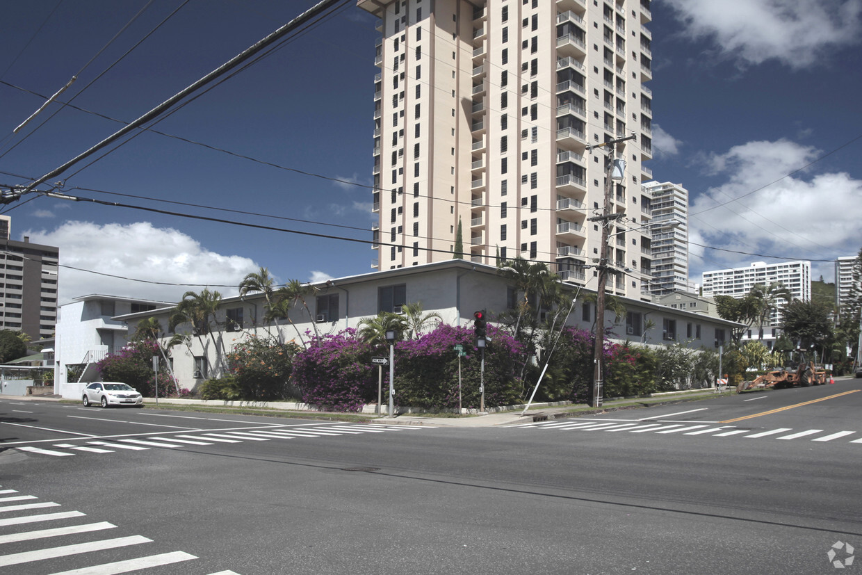 Primary Photo - Academy Garden Apartments