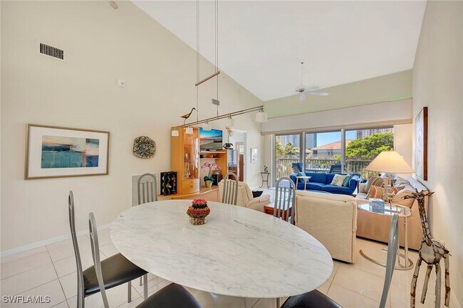 Foto del edificio - 7654 Pebble Creek Cir