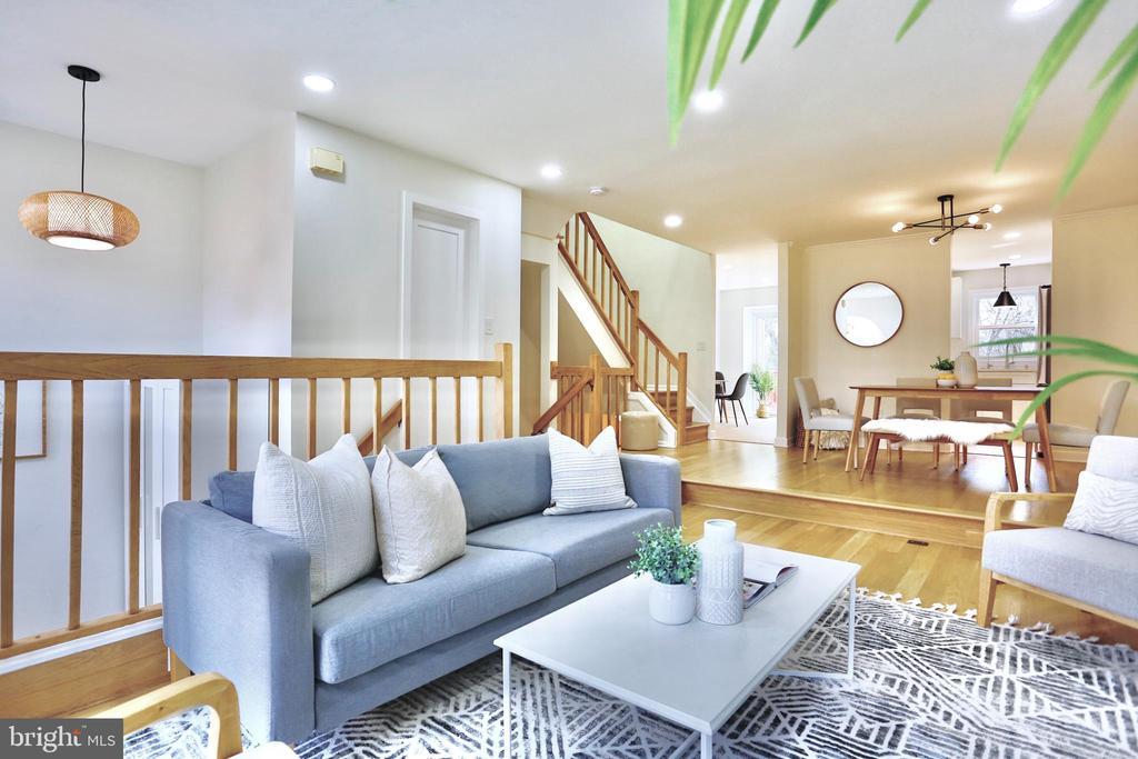 Primary Photo - 1515 Templeton Pl