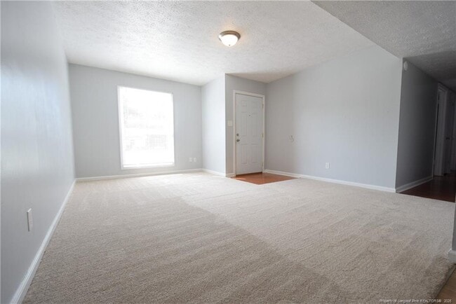 Building Photo - 3216 Tully Ln