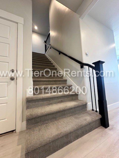 Building Photo - This property offers a NO DEPOSIT option a...