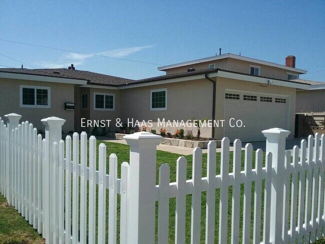 Building Photo - Beautiful Remodeled 4 Bedroom 2 Bath Carso...