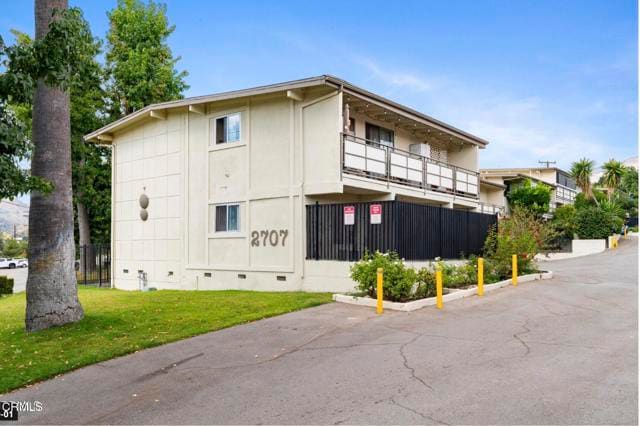 Foto del edificio - 2707 Montrose Ave