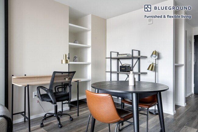 Foto del edificio - 345 Harrison Ave