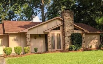 Building Photo - 5209 Sycamore Dr