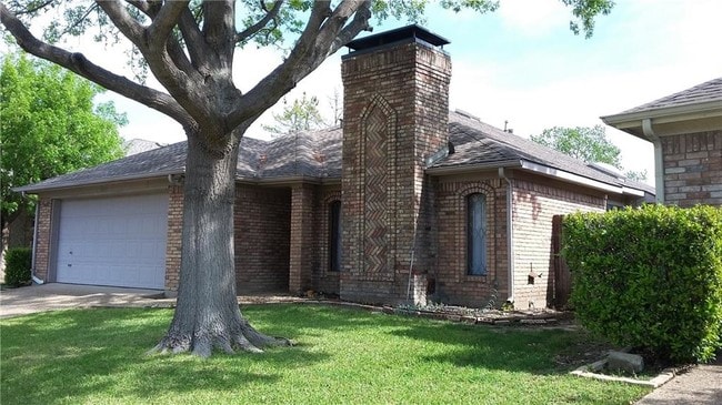 Building Photo - 2714 Laurel Oaks Dr