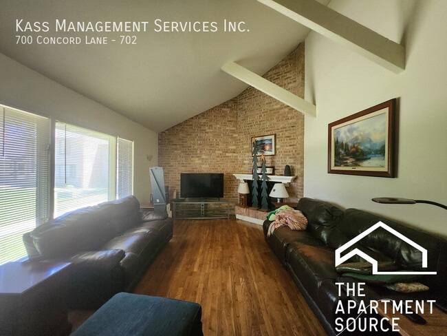 Foto del edificio - 700 Concord Ln