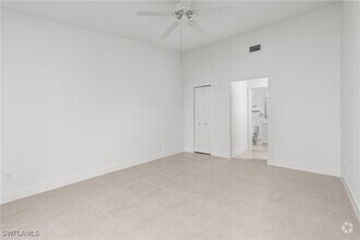 Building Photo - 1503 SW 51st Ln