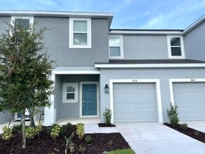 Building Photo - 4570 Calvary Wy