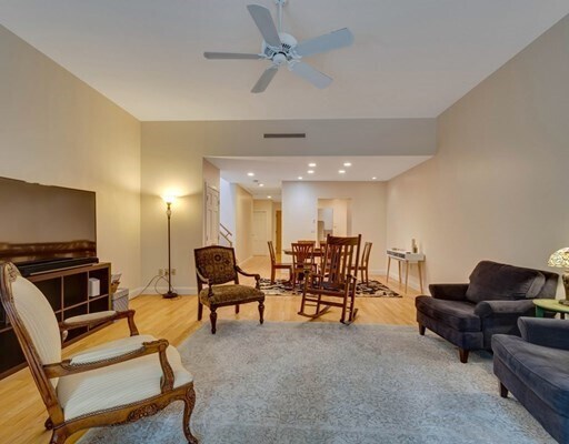 Building Photo - 100 Keyes Rd