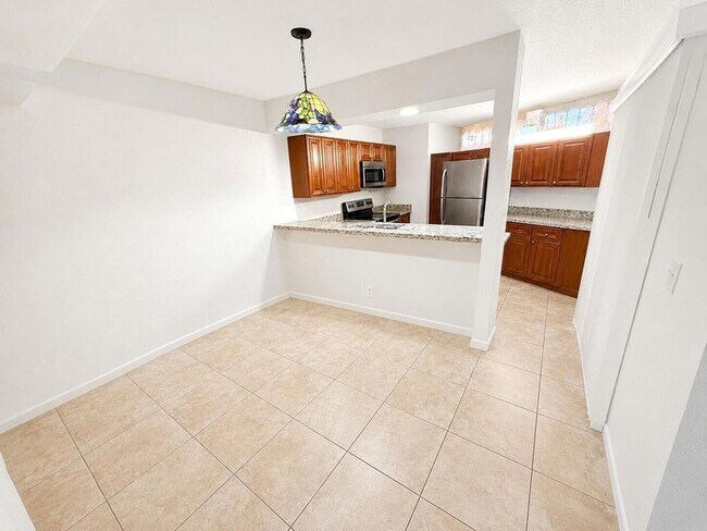 Foto del edificio - 8344 Trent Ct