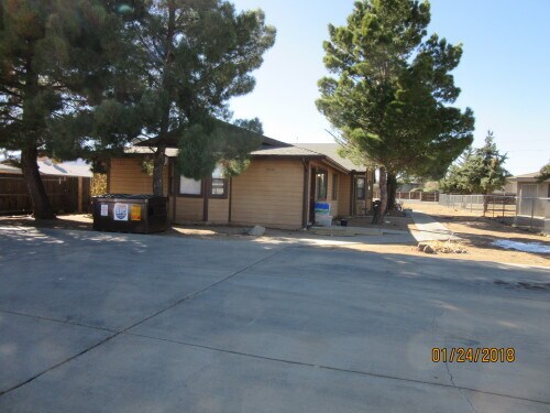 Foto del edificio - 3214 N Victor Rd