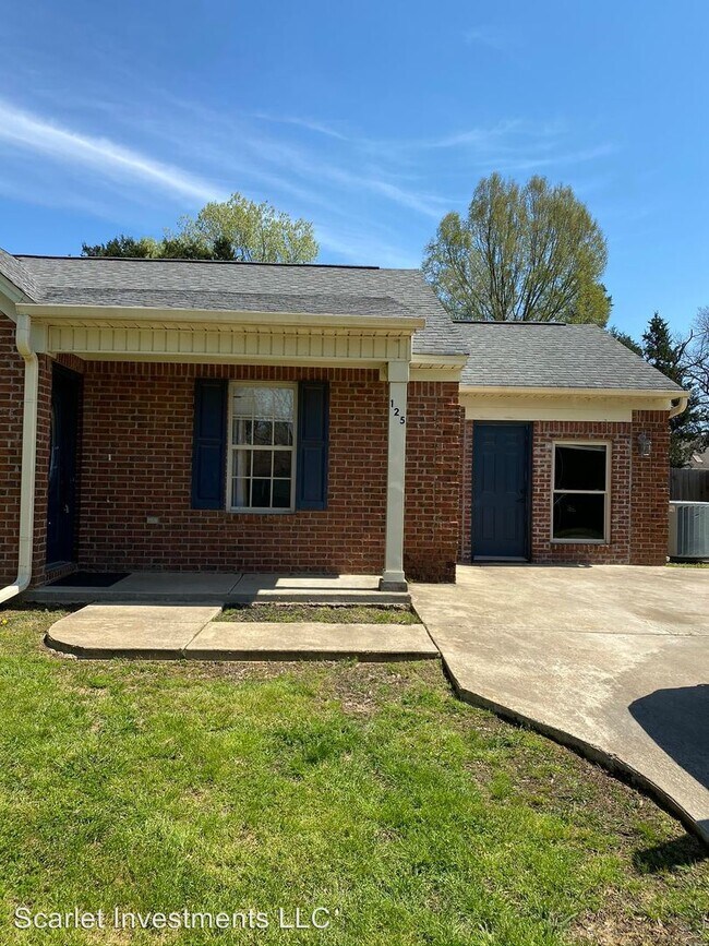 Building Photo - 5 br, 3 bath House - 125 Woolfolk Rd