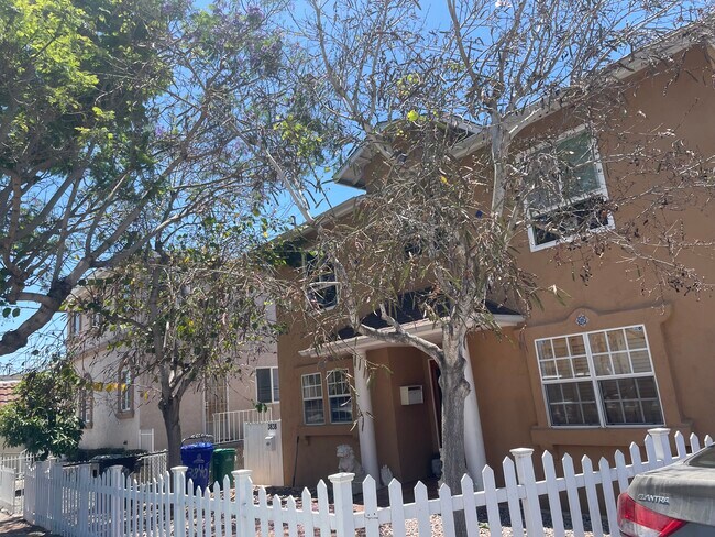 Foto del edificio - 3840 Kettner Blvd