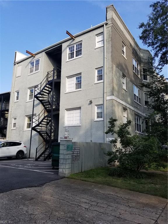 Building Photo - 1005 Colonial Ave