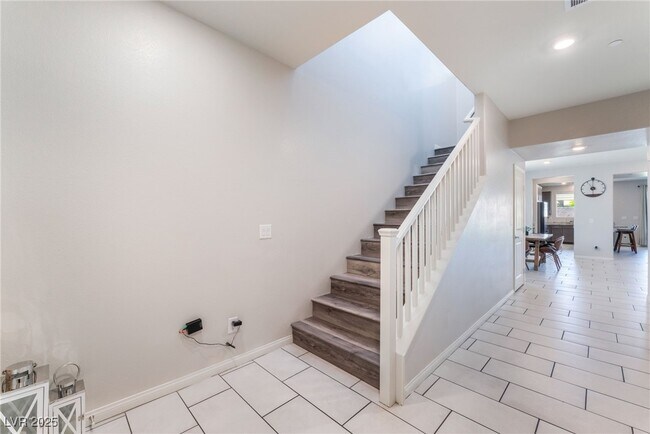 Building Photo - 433 Borgato Ct