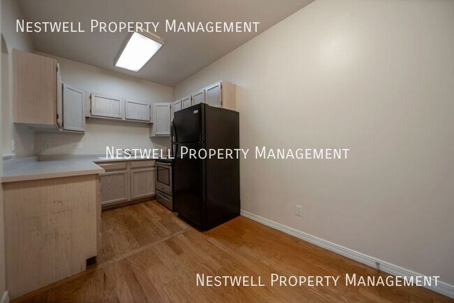 Building Photo - 150 S 800 E