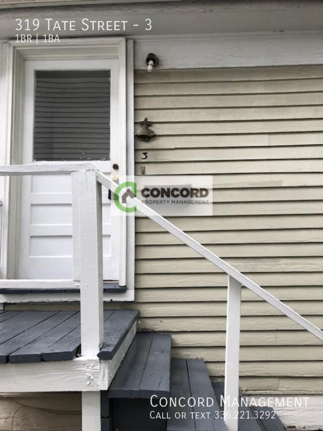 319 Tate St Unit 3, Greensboro, NC 27403 Room for Rent in Greensboro