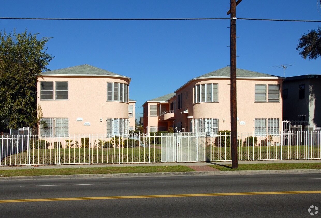 Primary Photo - 3807-3815 W Adams Blvd