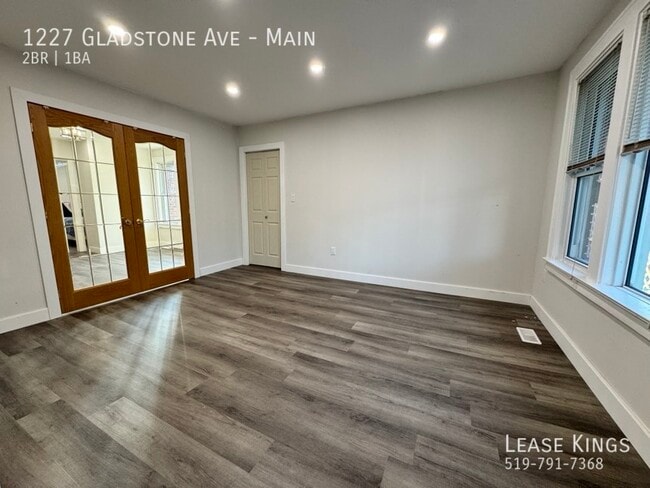 Building Photo - BE THE FIRST TO LIVE IN THIS RENOVATED MAIN FLOOR UNIT IN WALKERVILLE