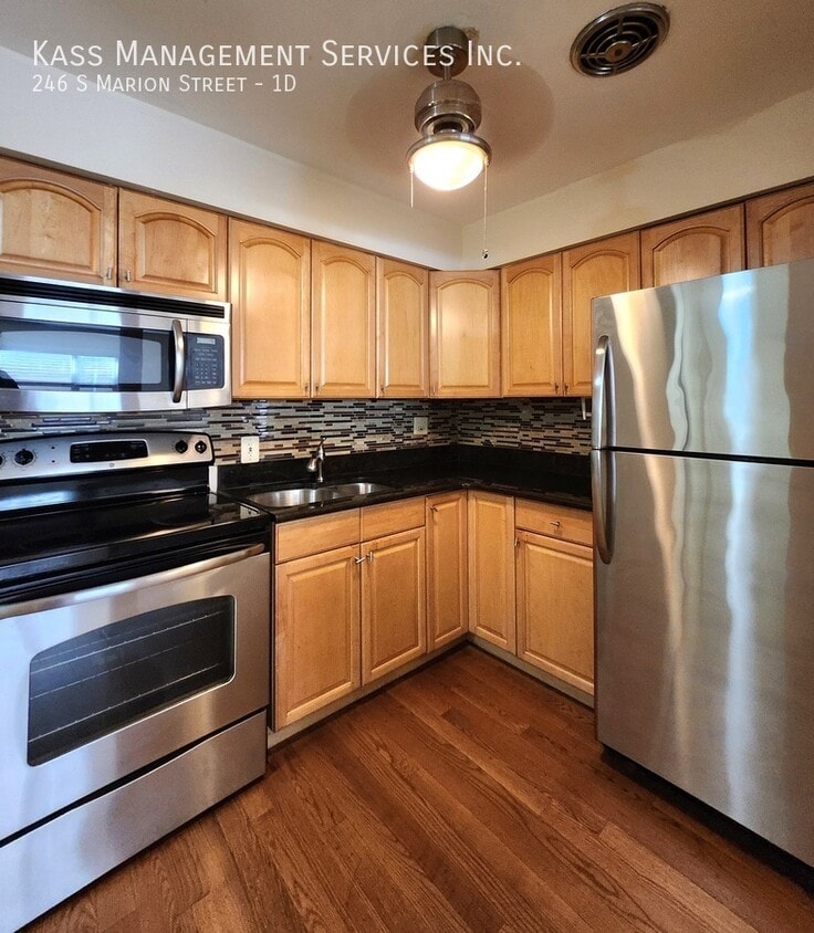 Primary Photo - 246 S Marion St