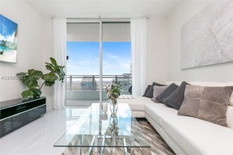 Building Photo - 1080 Brickell Ave