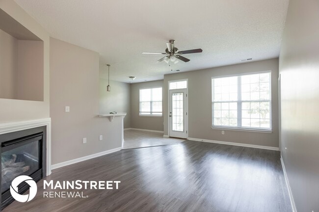 Building Photo - 6856 Blake Brook Dr
