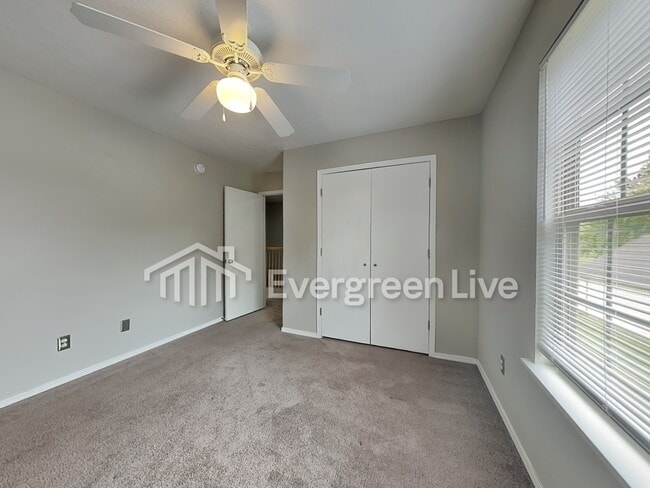 Foto del edificio - 6172 Milliken Bend