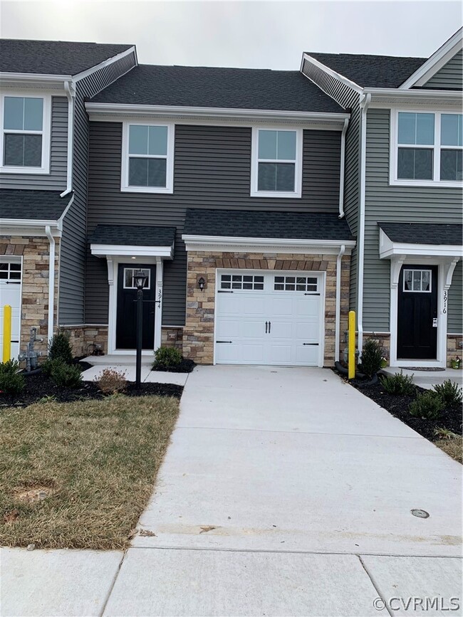Building Photo - 3914 Grove Point Dr