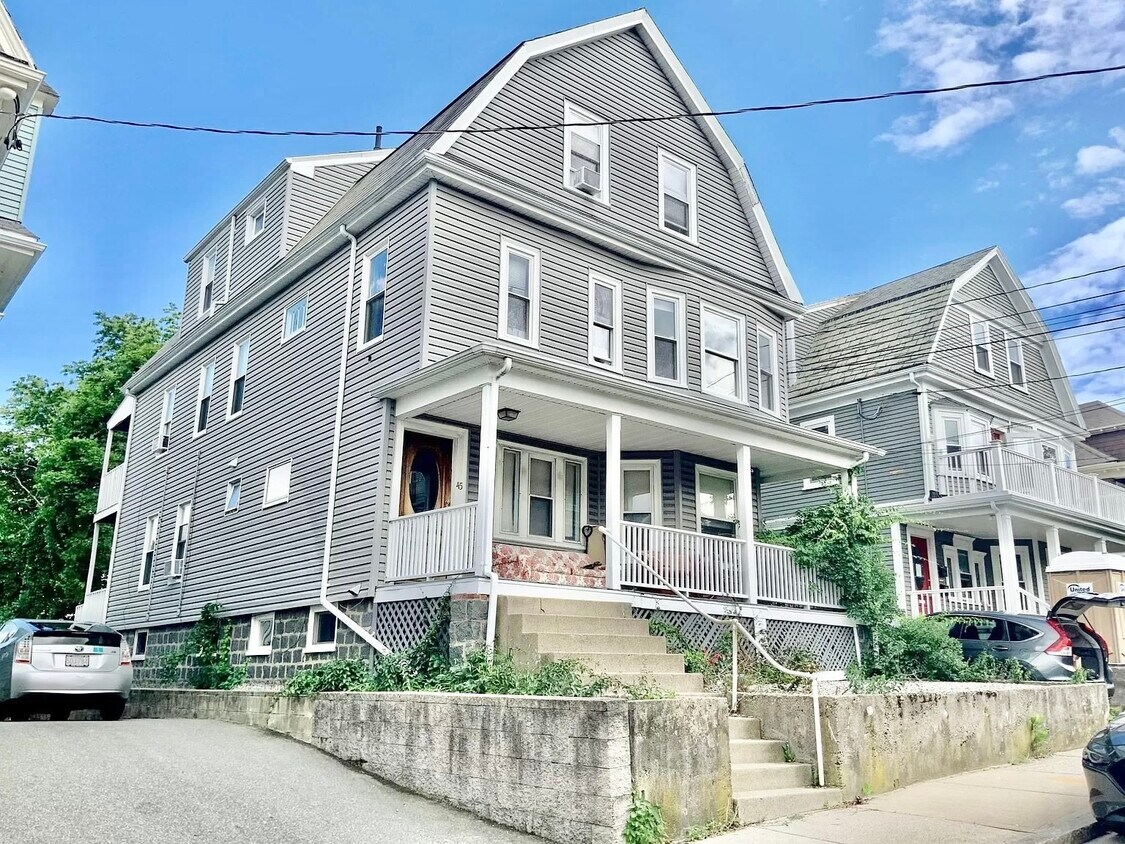 45 Mason St Unit 1, Somerville, MA 02144 Condo for Rent in Somerville